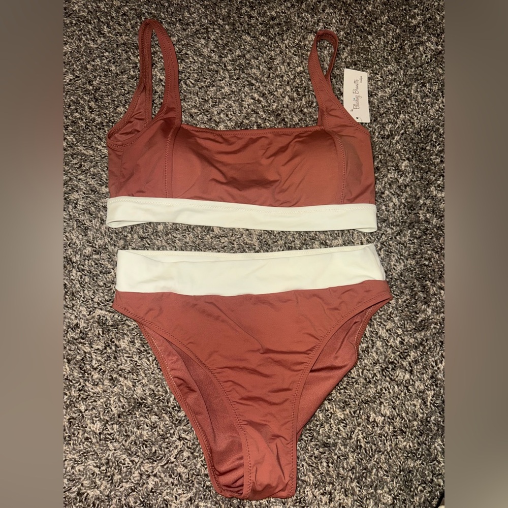 Elegant Rust and White Bikini Set